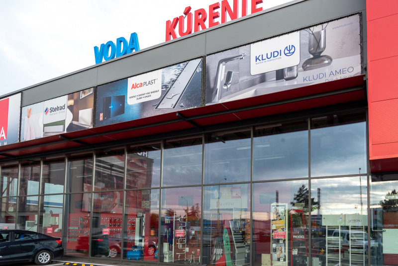 Budova